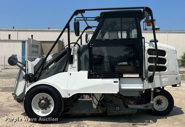 image for item MG9313 2010 Elgin Pelican NP  street sweeper