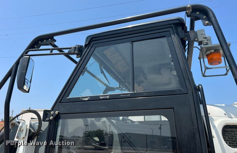 image for item MG9313 2010 Elgin Pelican NP  street sweeper