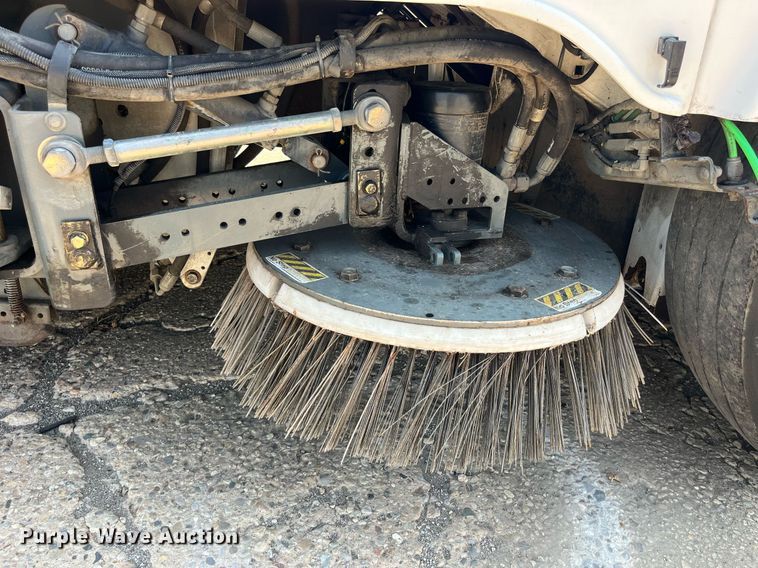 image for item MG9313 2010 Elgin Pelican NP  street sweeper