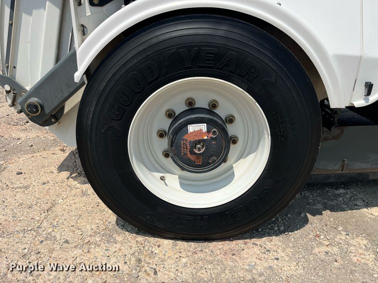 image for item MG9313 2010 Elgin Pelican NP  street sweeper