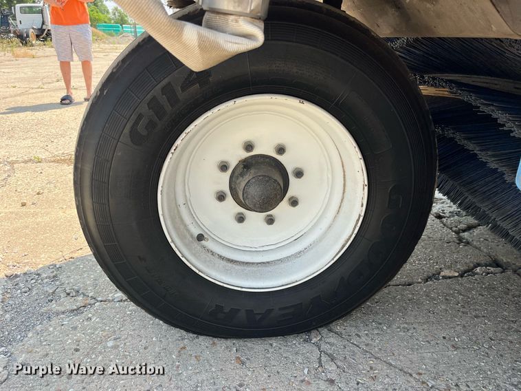 image for item MG9313 2010 Elgin Pelican NP  street sweeper