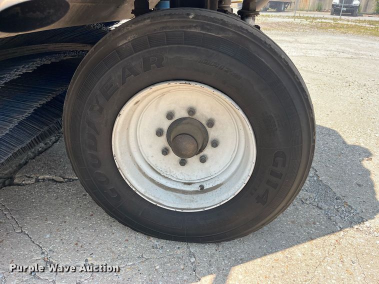 image for item MG9313 2010 Elgin Pelican NP  street sweeper