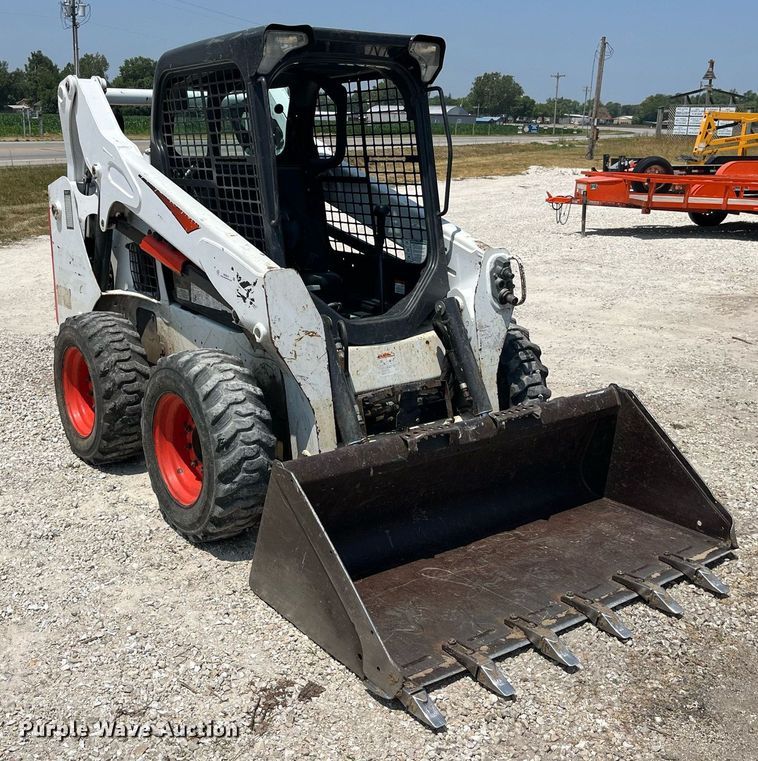 image for item MG9314 2017 Bobcat S570  skid steer loader