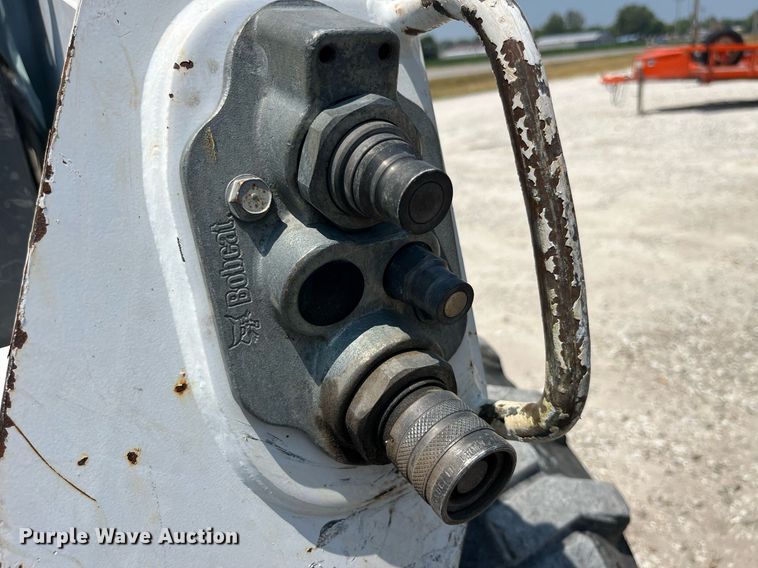 image for item MG9314 2017 Bobcat S570  skid steer loader