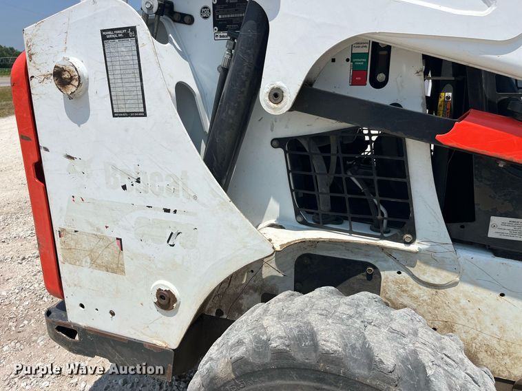 image for item MG9314 2017 Bobcat S570  skid steer loader