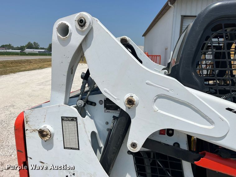 image for item MG9314 2017 Bobcat S570  skid steer loader