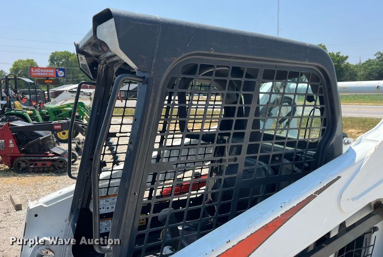 image for item MG9314 2017 Bobcat S570  skid steer loader