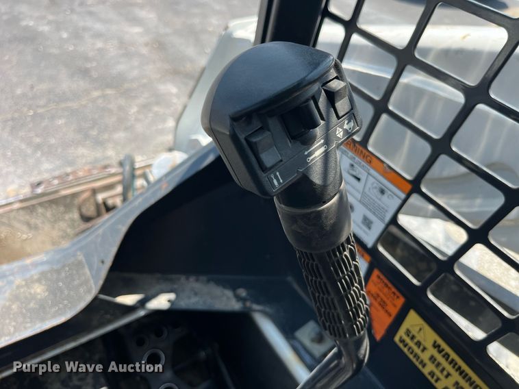 image for item MG9314 2017 Bobcat S570  skid steer loader