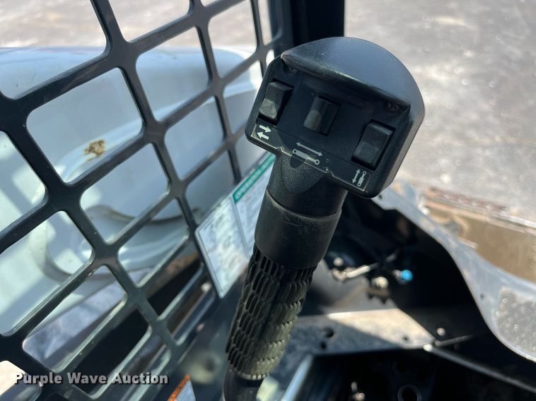 image for item MG9314 2017 Bobcat S570  skid steer loader