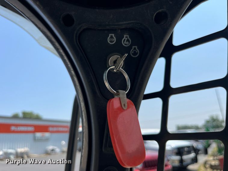 image for item MG9314 2017 Bobcat S570  skid steer loader