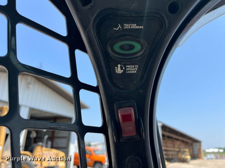 image for item MG9314 2017 Bobcat S570  skid steer loader