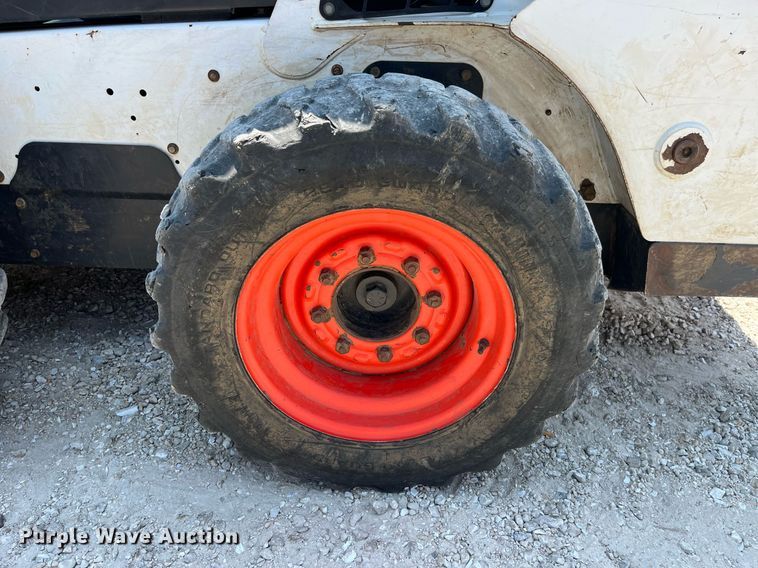 image for item MG9314 2017 Bobcat S570  skid steer loader