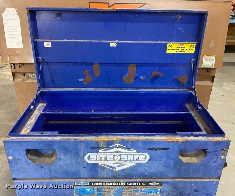 image for item MG9939 (2) toolboxes