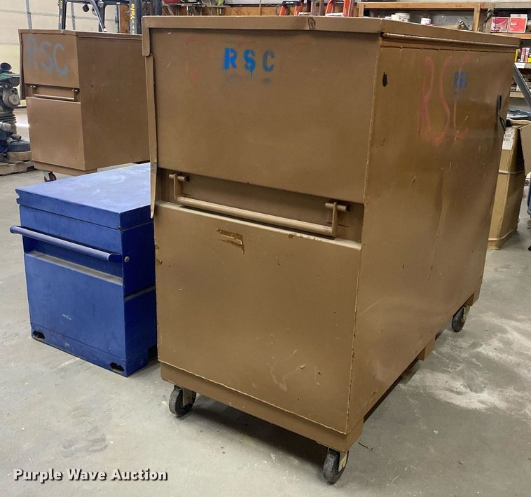 image for item MG9940 (2) toolboxes