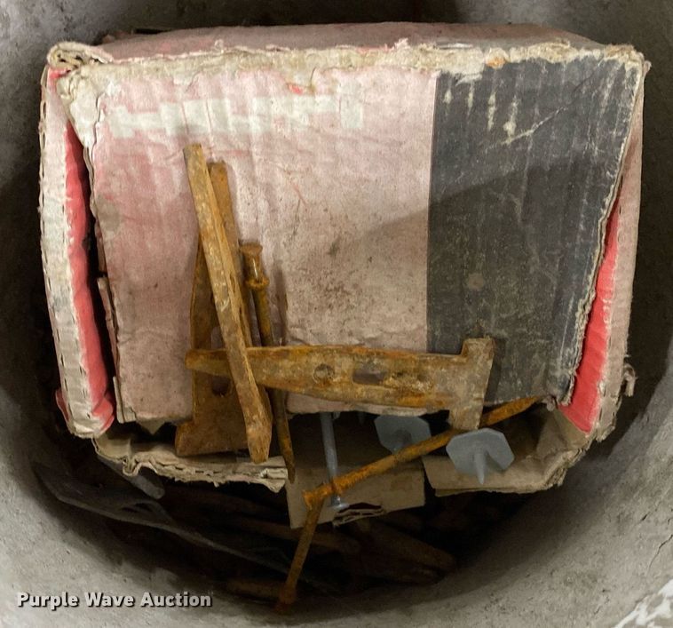 image for item MG9942 Concrete Equipment