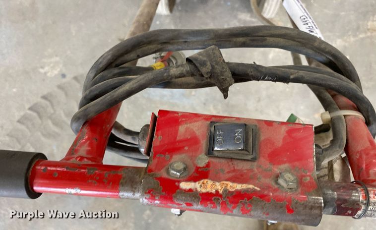 image for item MG9943 Concrete equipment