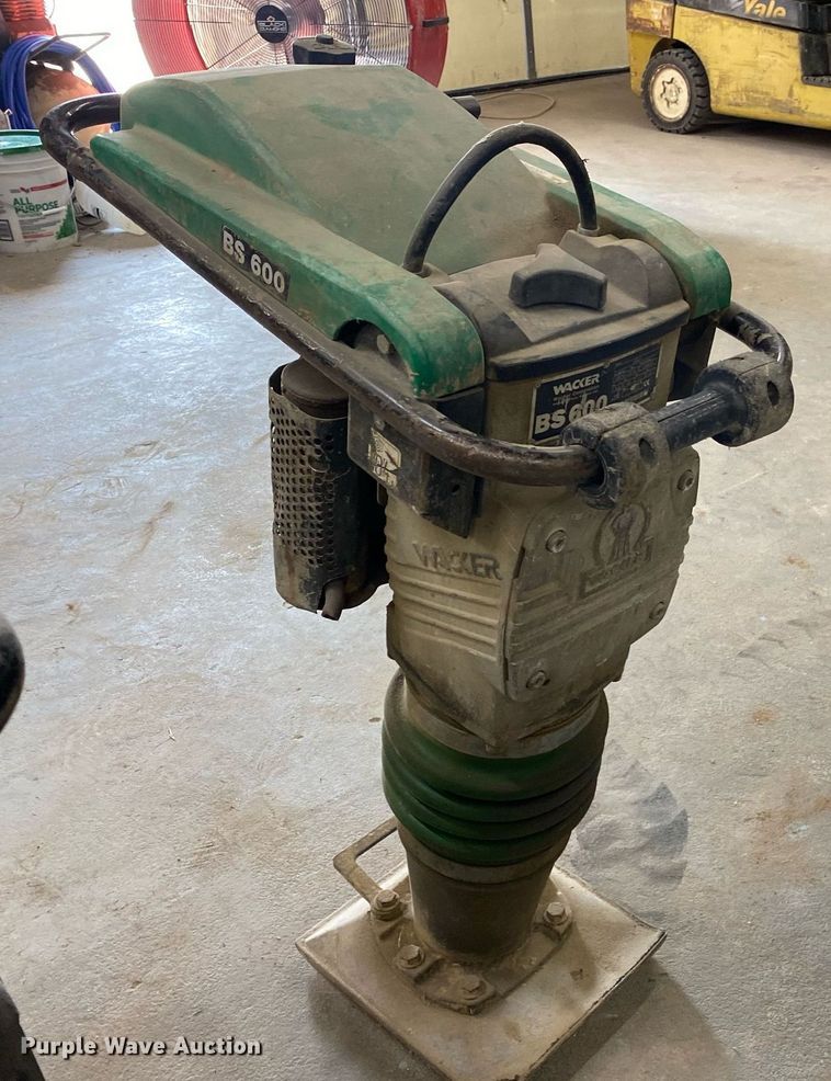 image for item MG9944 (2) plate compactors