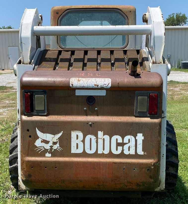 image for item MG9949 2005 Bobcat S175  skid steer loader
