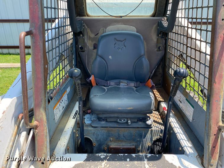 image for item MG9949 2005 Bobcat S175  skid steer loader