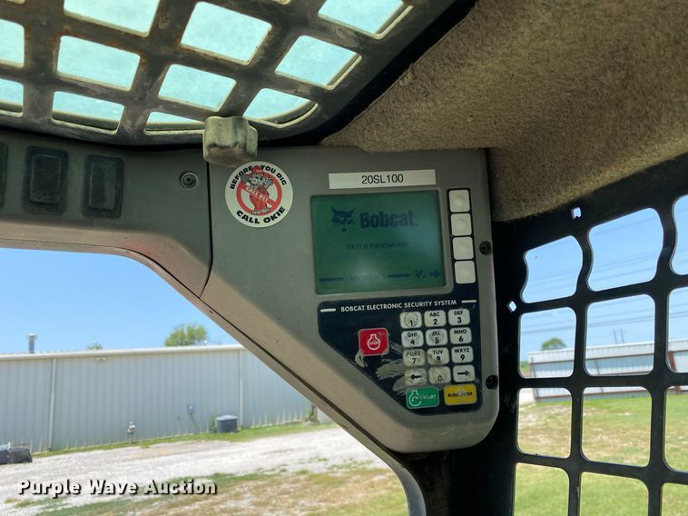 image for item MG9949 2005 Bobcat S175  skid steer loader