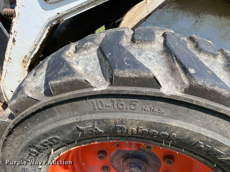 image for item MG9949 2005 Bobcat S175  skid steer loader