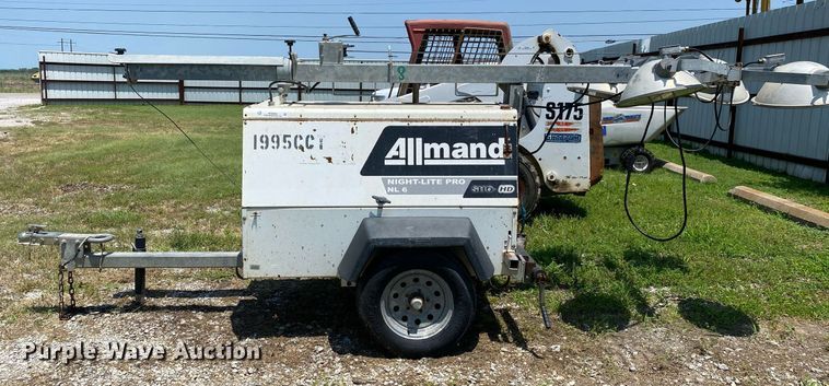 image for item MG9950 Allmand Night Lite Pro  light plant