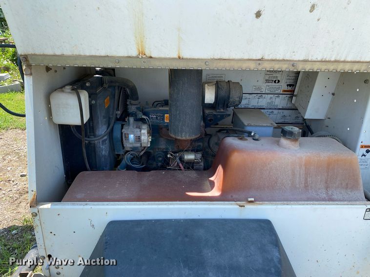 image for item MG9950 Allmand Night Lite Pro  light plant