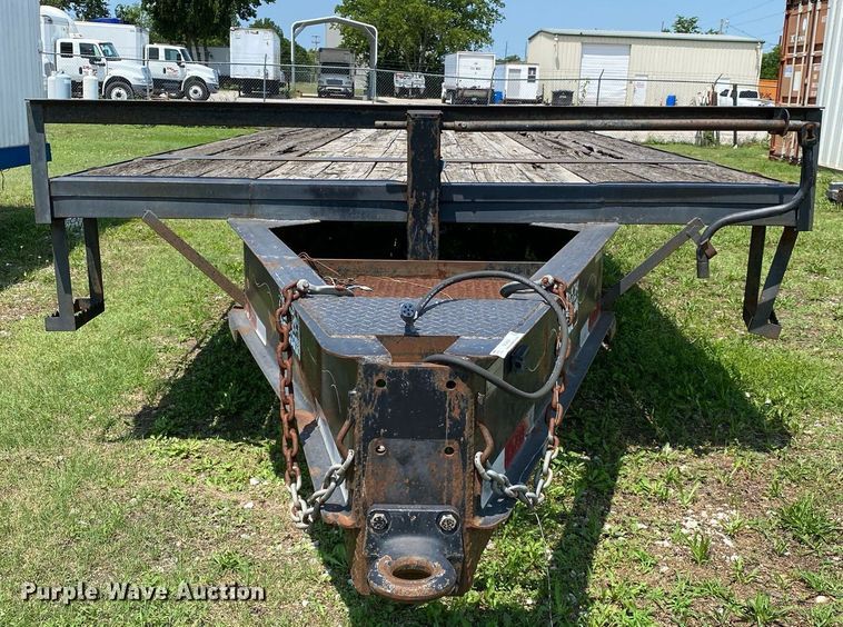 image for item MG9951 2007 Starlite  equipment trailer