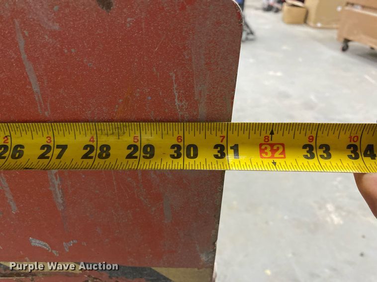 image for item MG9952 2009 Skyjack SJIII 3226  scissor lift