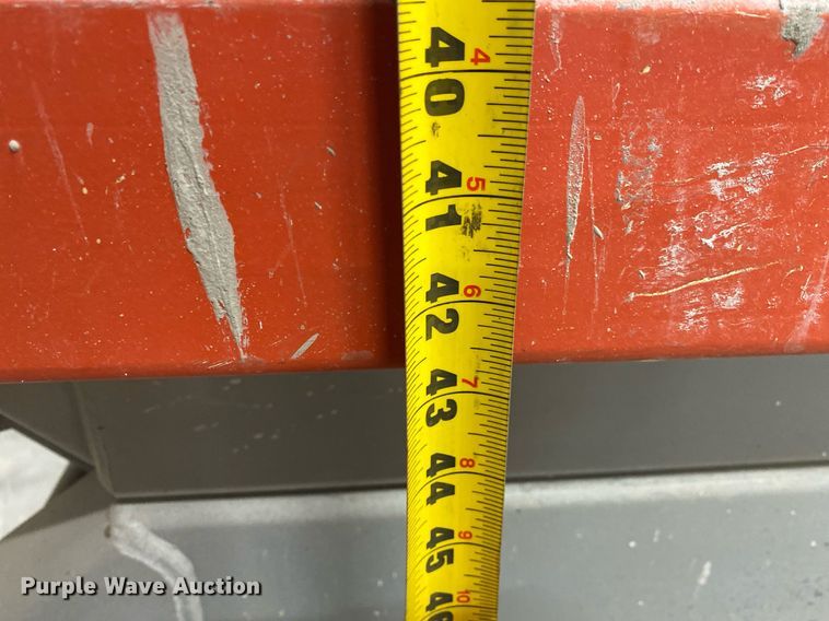 image for item MG9952 2009 Skyjack SJIII 3226  scissor lift