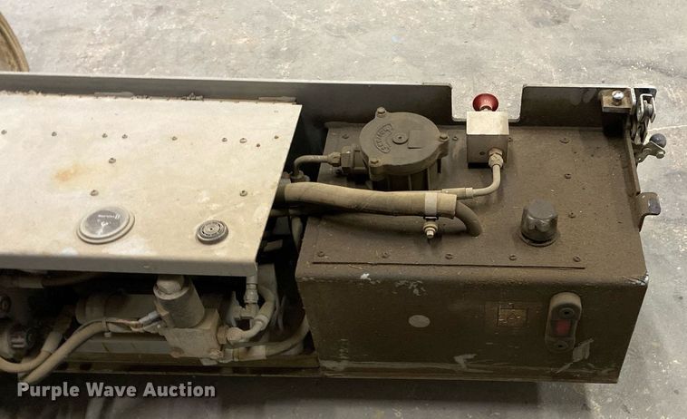 image for item MG9952 2009 Skyjack SJIII 3226  scissor lift