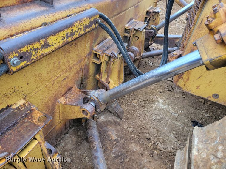 image for item ML9472 1968 Caterpillar D7E  dozer