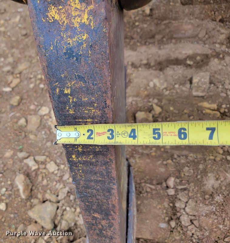 image for item ML9472 1968 Caterpillar D7E  dozer