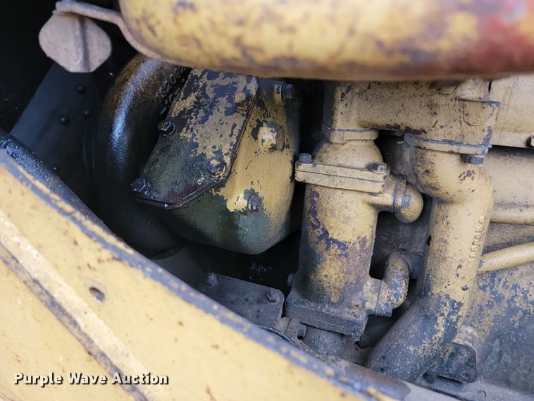 image for item ML9472 1968 Caterpillar D7E  dozer
