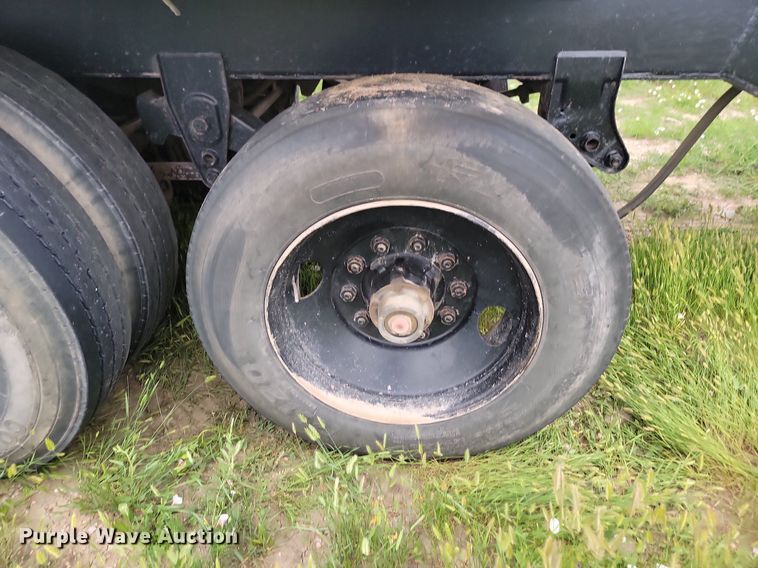 image for item ML9497 1994 Cornhusker 8X35 Rockpup  end dump pup trailer