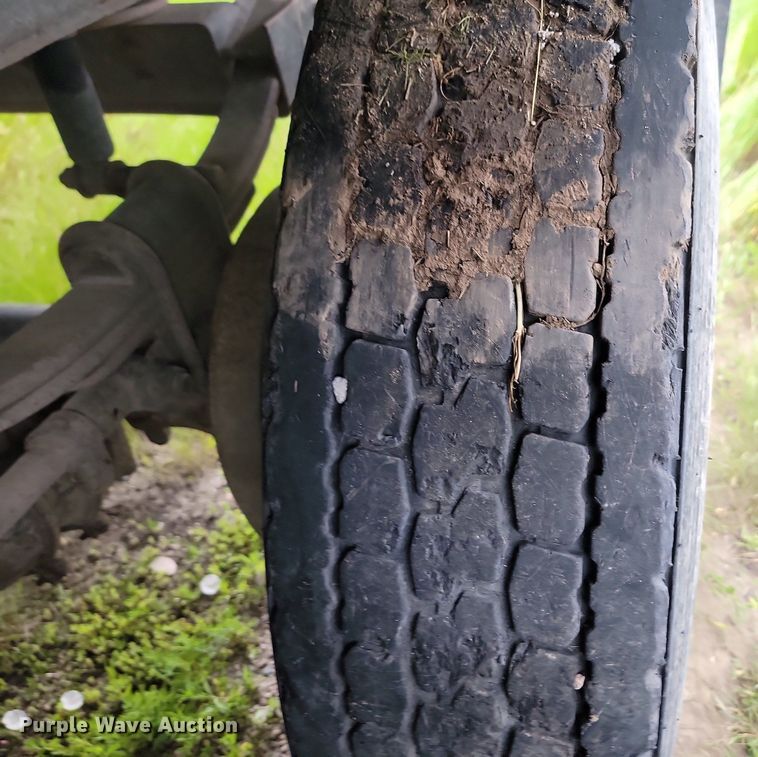 image for item ML9497 1994 Cornhusker 8X35 Rockpup  end dump pup trailer