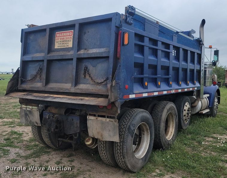 image for item ML9498 2000 Kenworth W900  dump truck