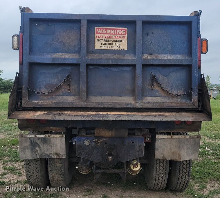 image for item ML9498 2000 Kenworth W900  dump truck