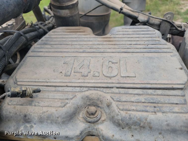 image for item ML9498 2000 Kenworth W900  dump truck