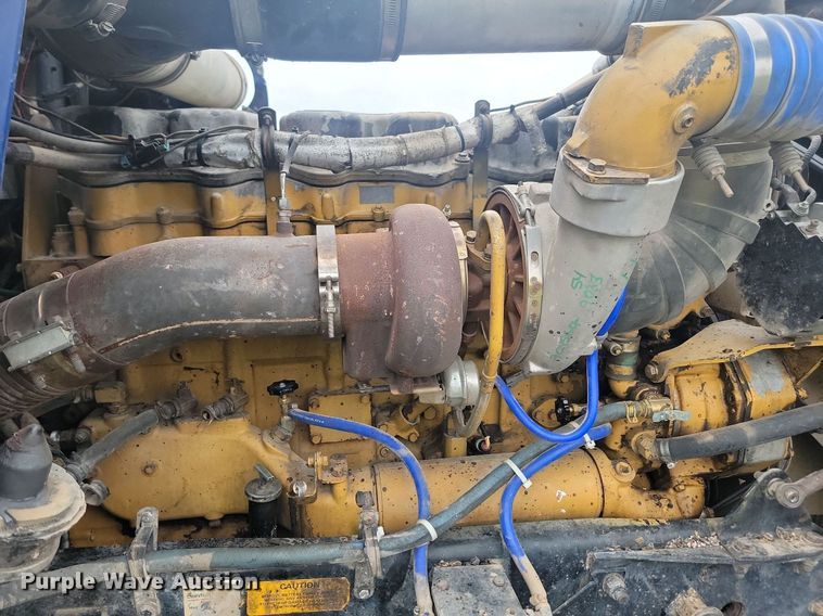 image for item ML9498 2000 Kenworth W900  dump truck