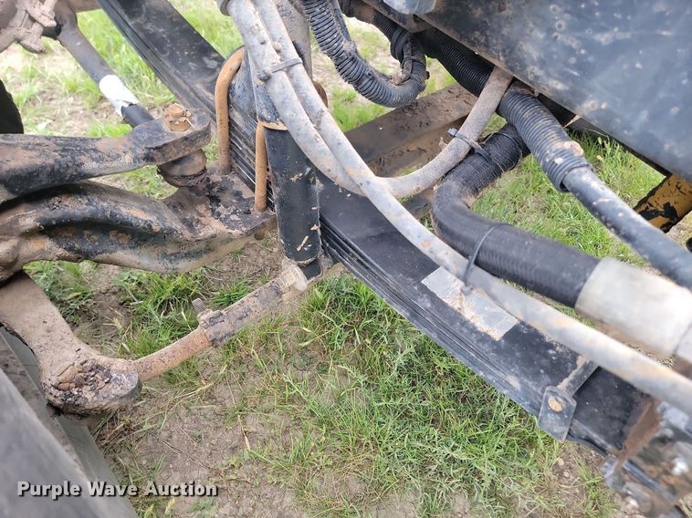 image for item ML9498 2000 Kenworth W900  dump truck