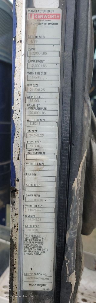 image for item ML9498 2000 Kenworth W900  dump truck