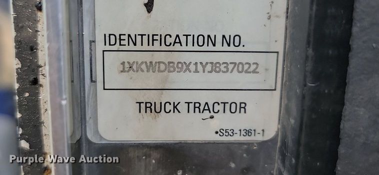 image for item ML9498 2000 Kenworth W900  dump truck