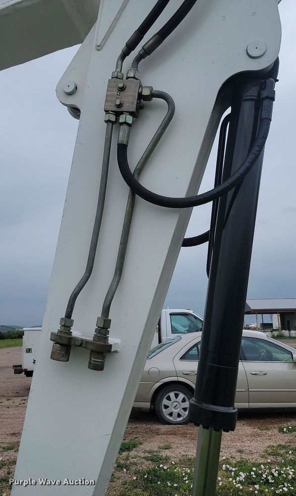 image for item ML9499 2004 Bobcat 442A  mini excavator