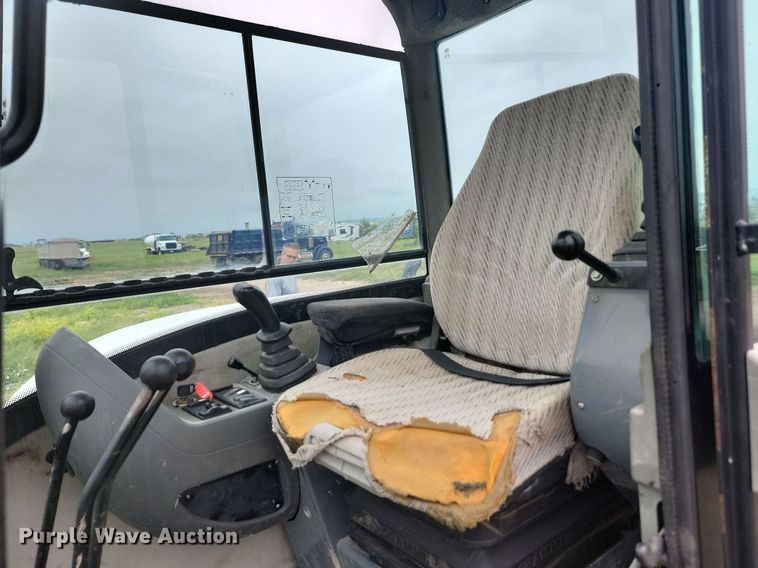 image for item ML9499 2004 Bobcat 442A  mini excavator