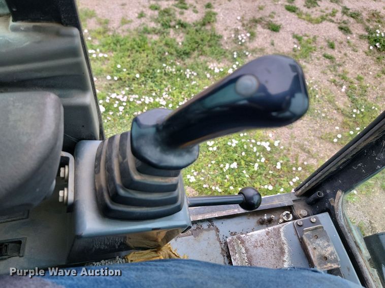 image for item ML9499 2004 Bobcat 442A  mini excavator