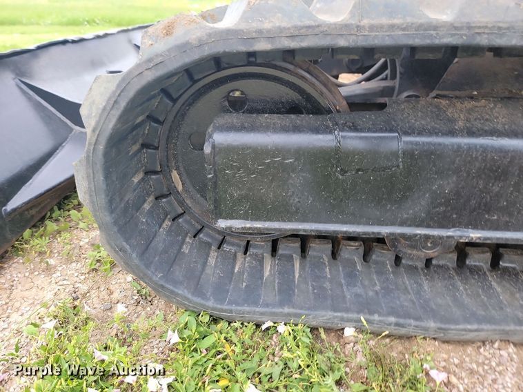 image for item ML9499 2004 Bobcat 442A  mini excavator