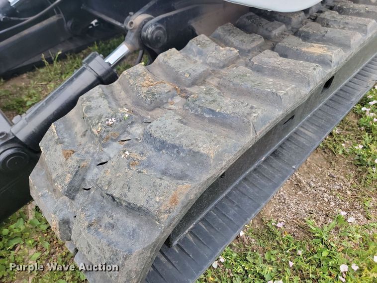 image for item ML9499 2004 Bobcat 442A  mini excavator