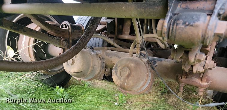 image for item ML9500 2000 Truck Equipment Services Pup 40x6  end dump pup trailer