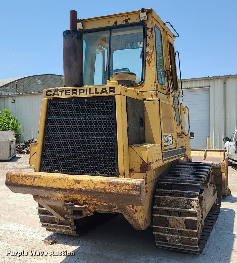 image for item MO9906 1994 Caterpillar 963 LGP  track loader